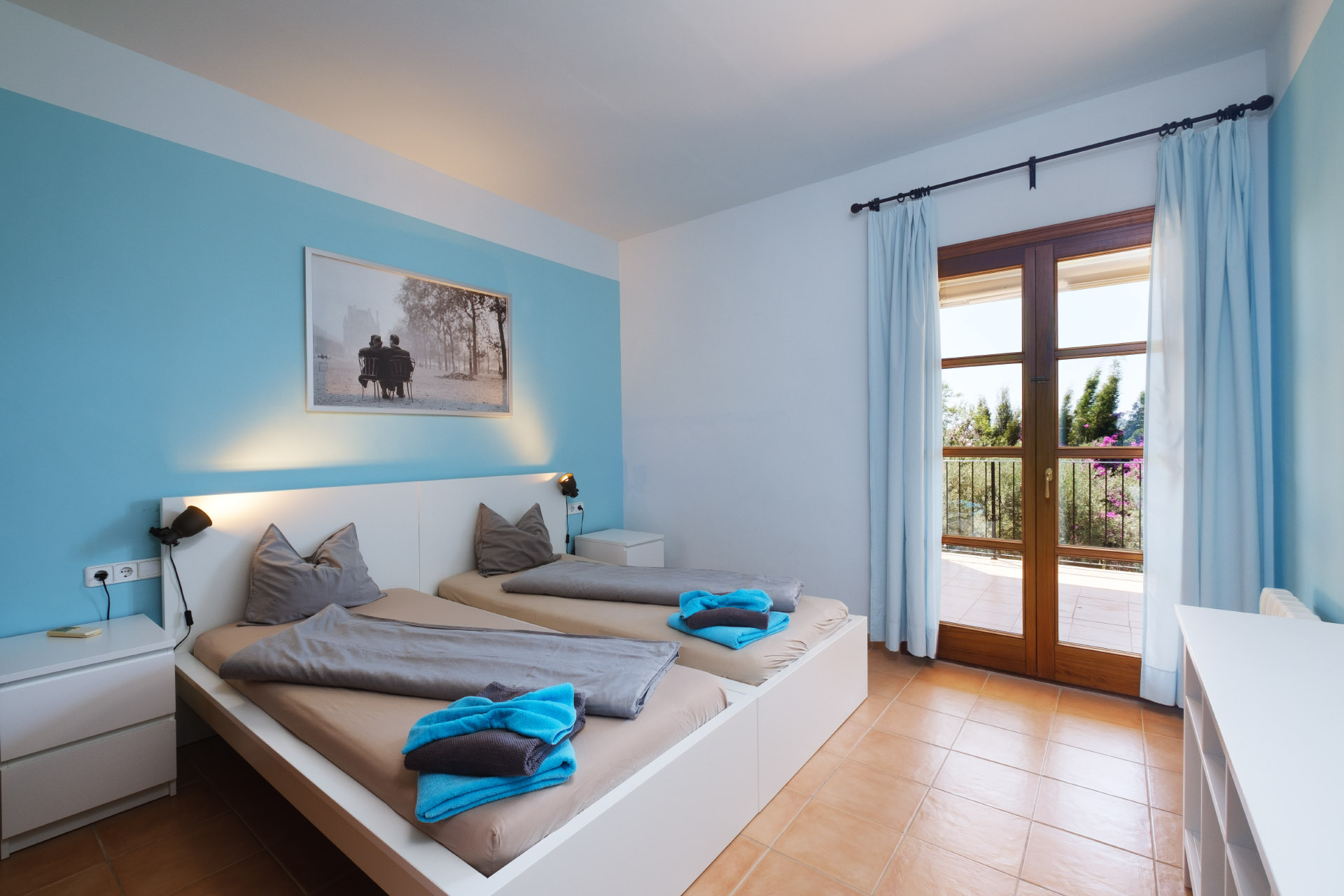 Drittes Schlafzimmer mit Terrassenzugang