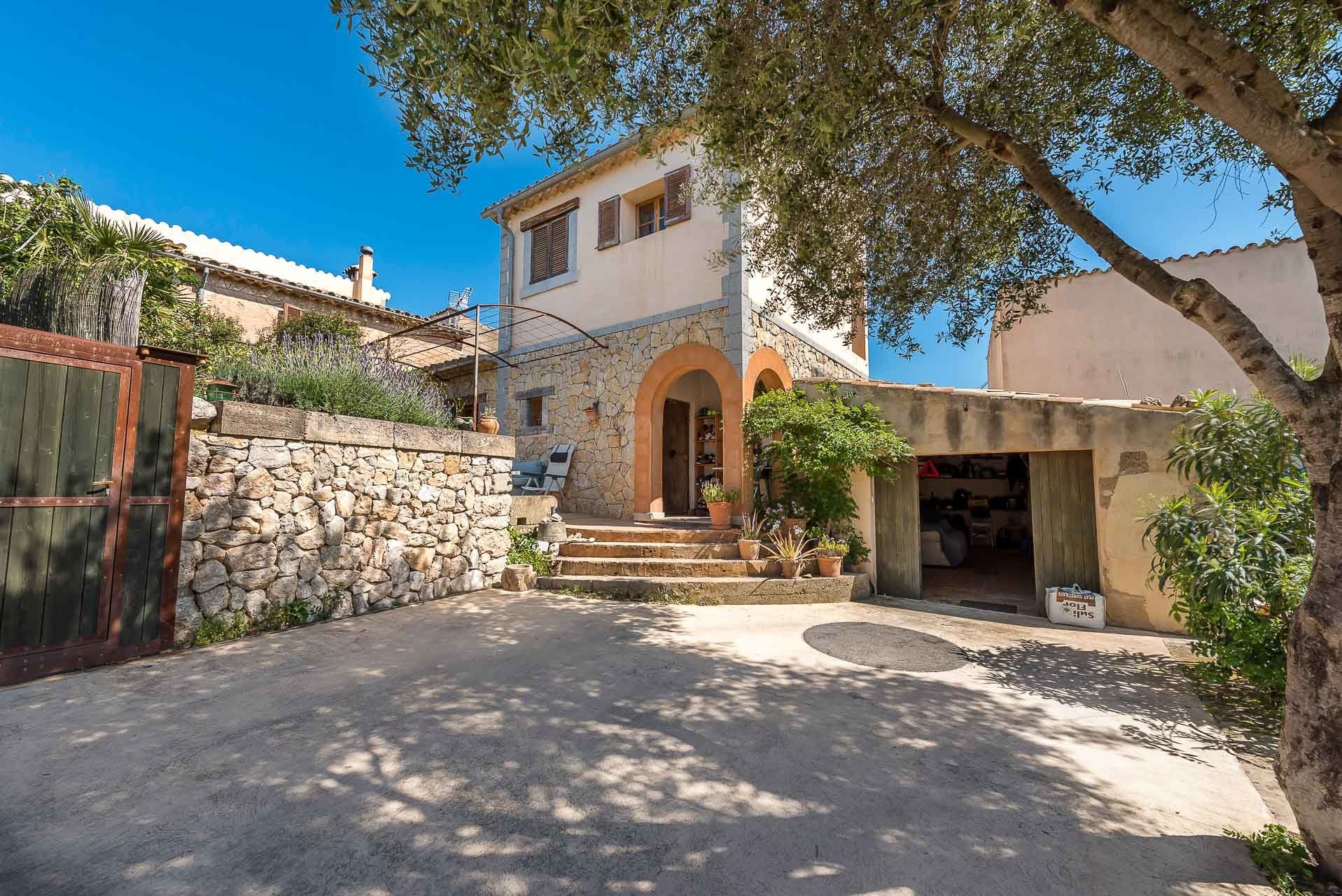 Preciosa casa rústica con piscina en Galilea