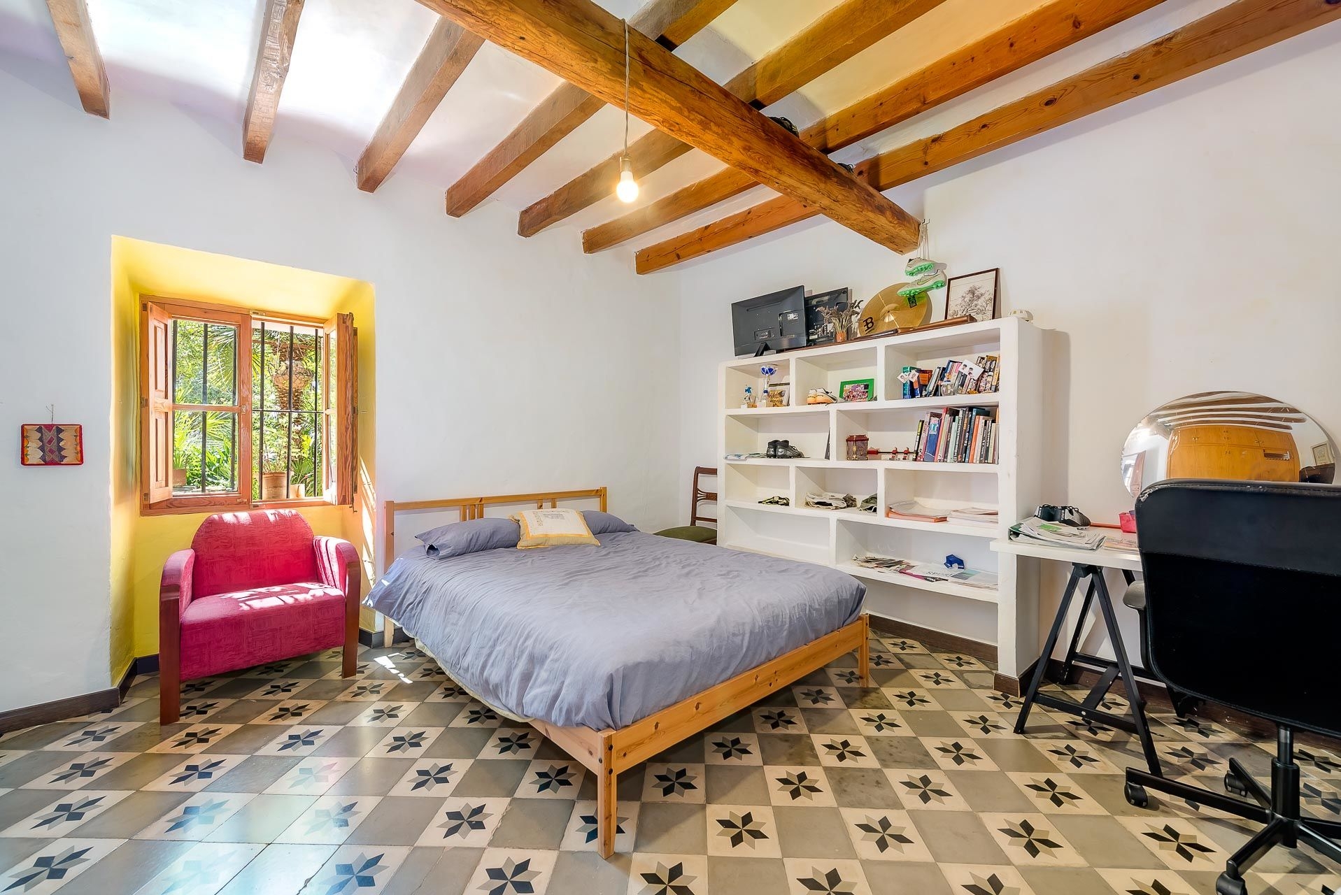 Schlafzimmer 1