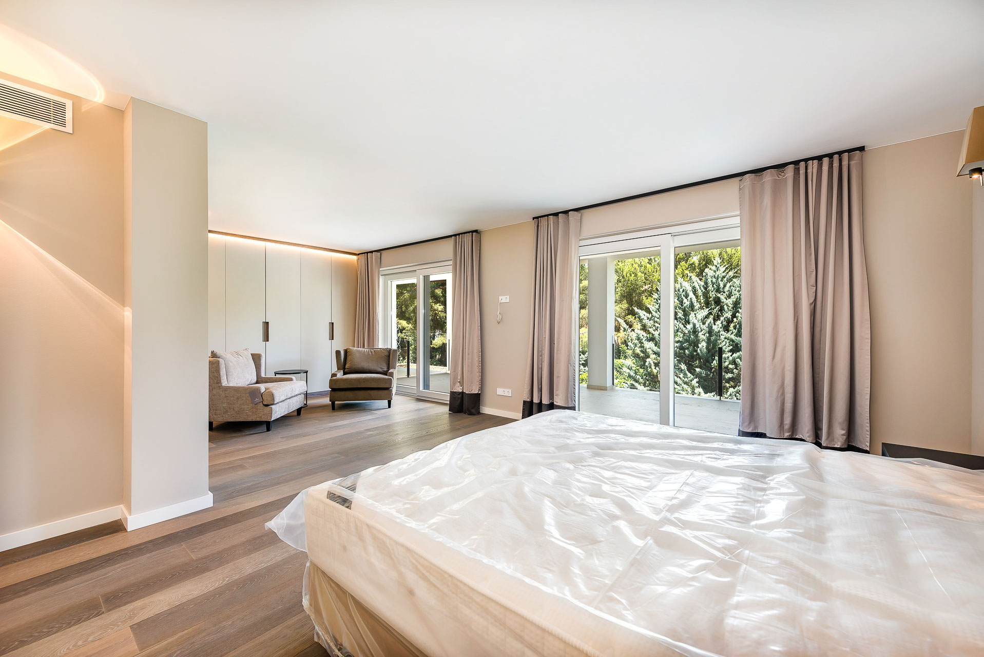 Schlafzimmer 2