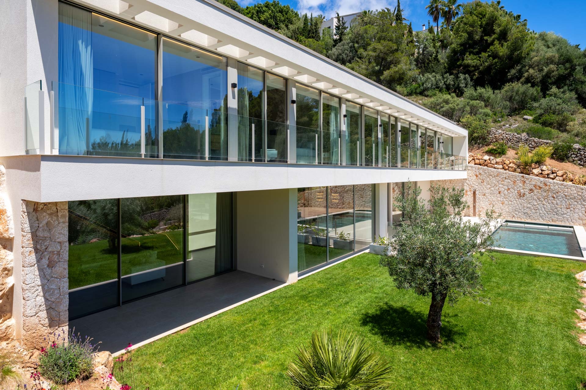 Villa de obra nueva premium en Portals Nous