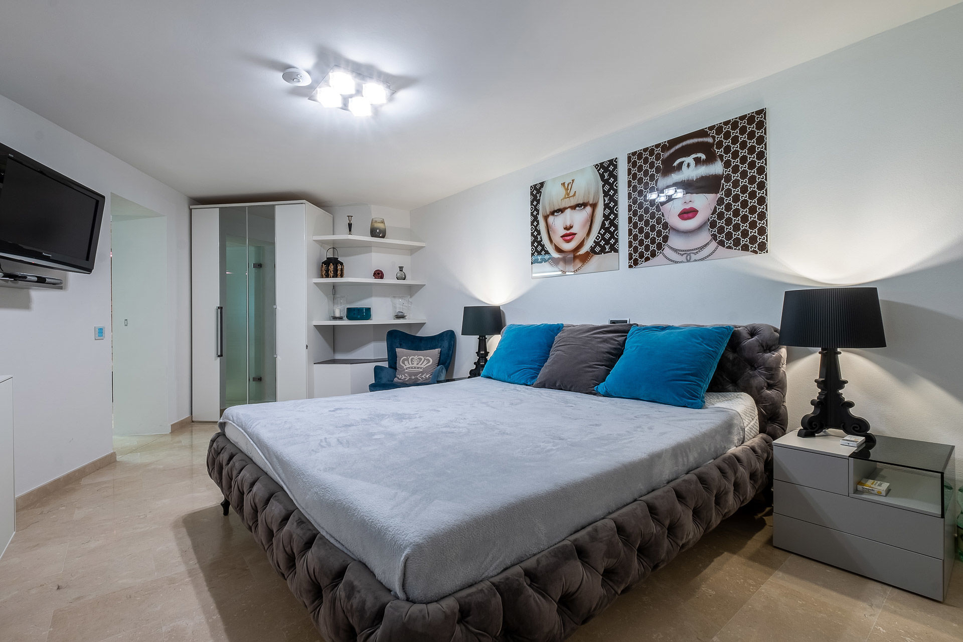 Schlafzimmer 2