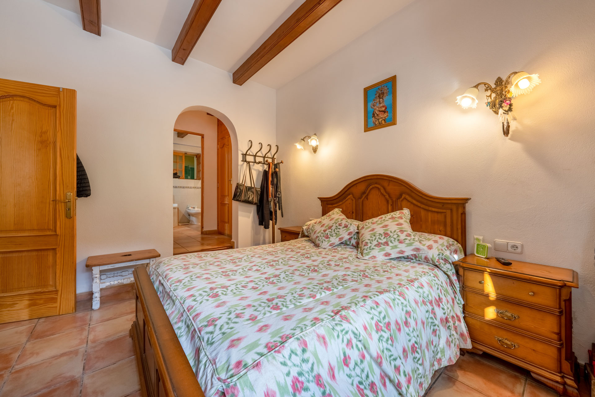 Schlafzimmer 1