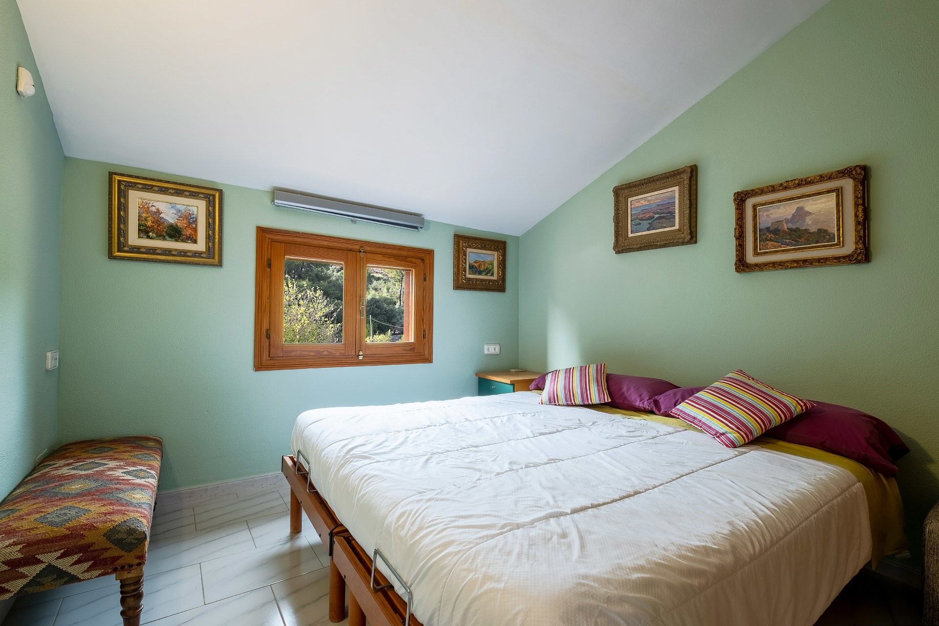 Schlafzimmer 2