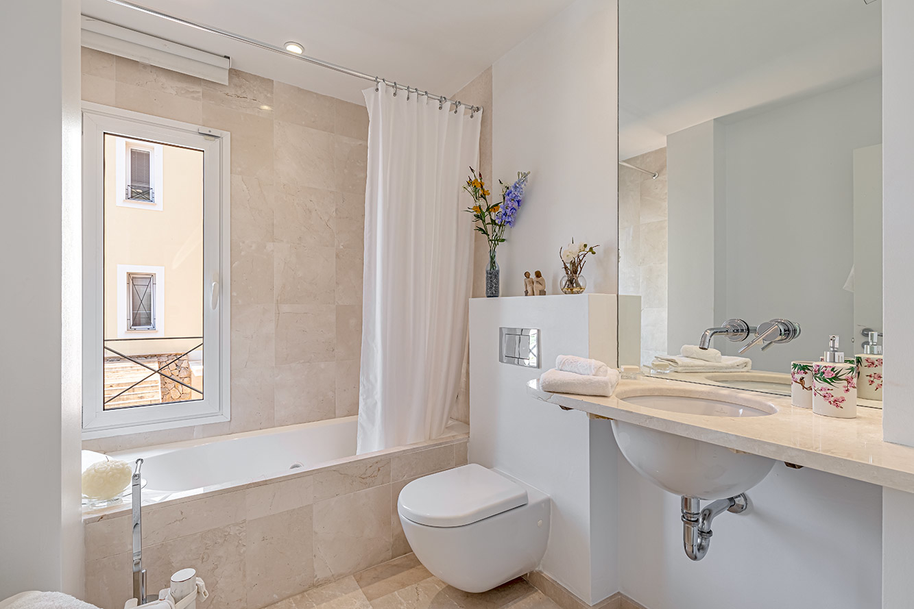Badezimmer 1