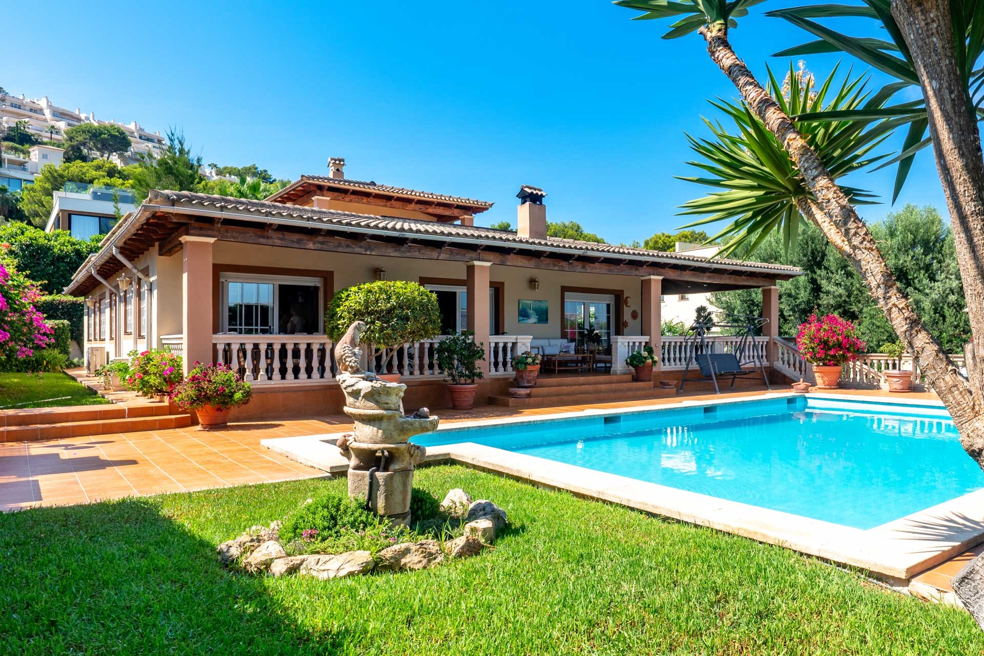 Charming Mediterranean villa with spacious outdoor space