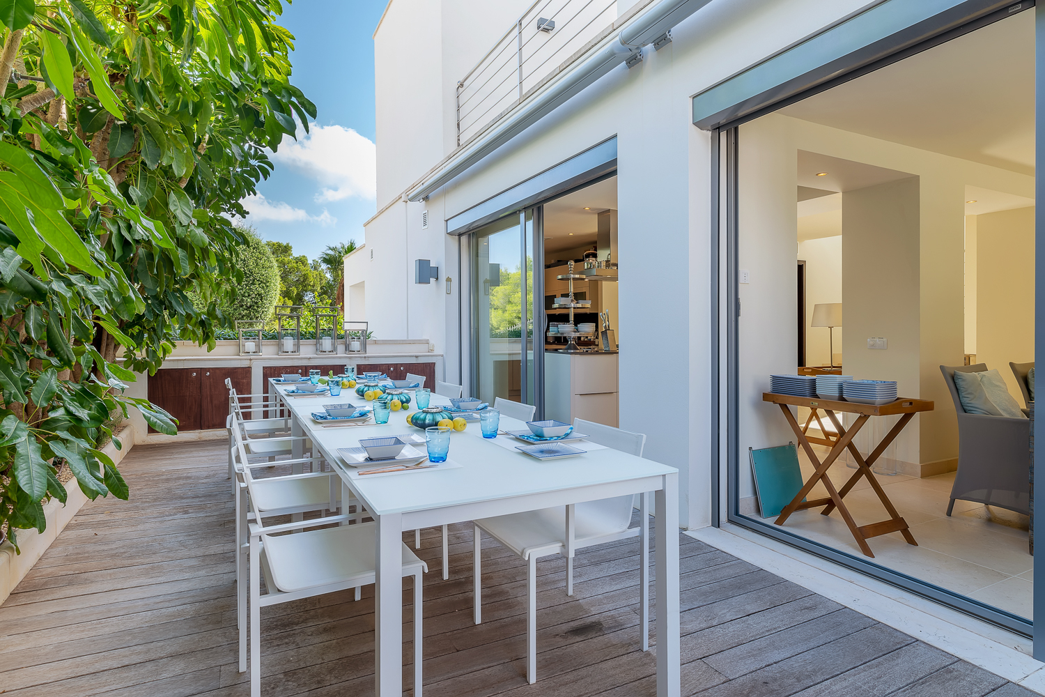 Terrasse mit Essbereich