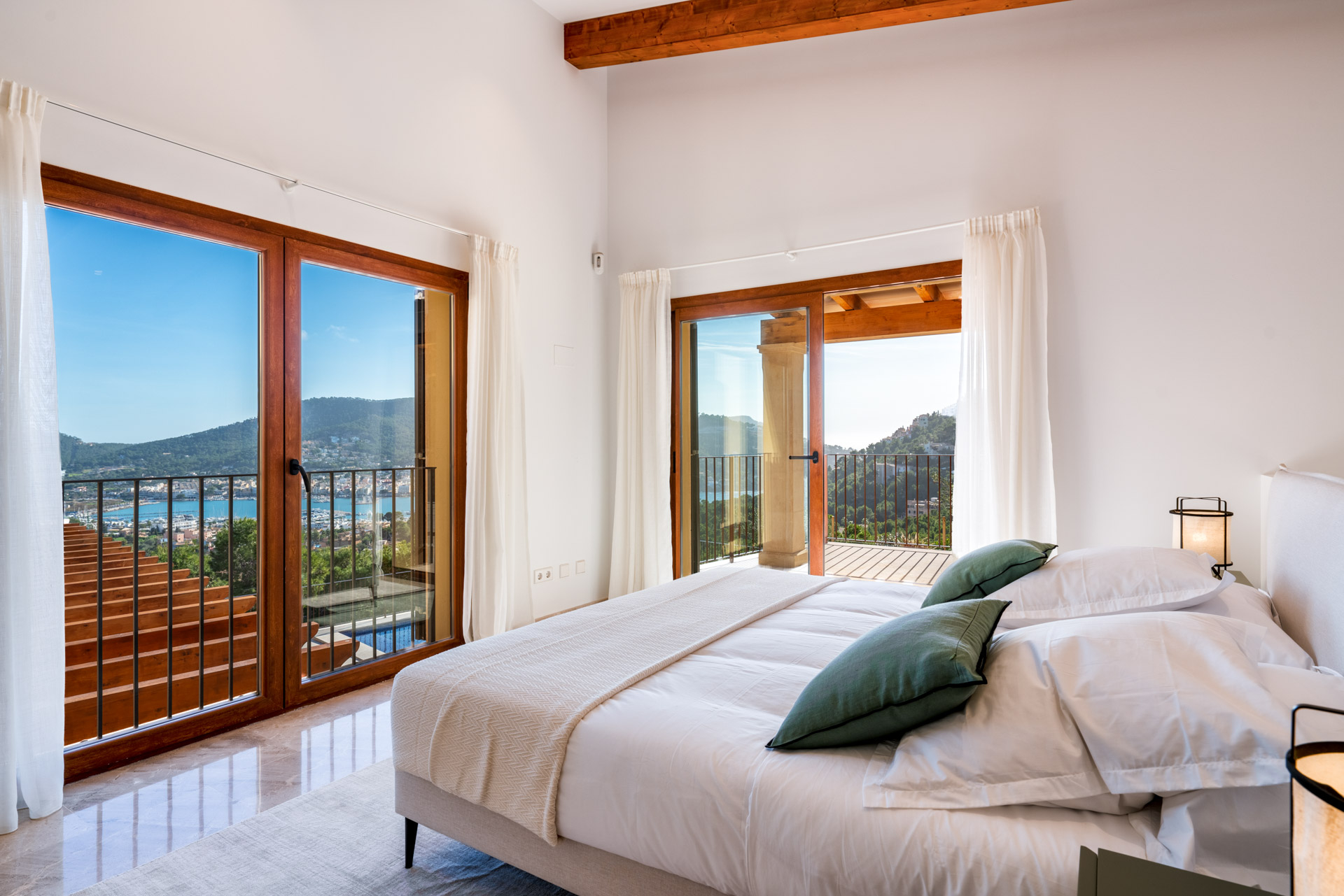 Schlafzimmer 2