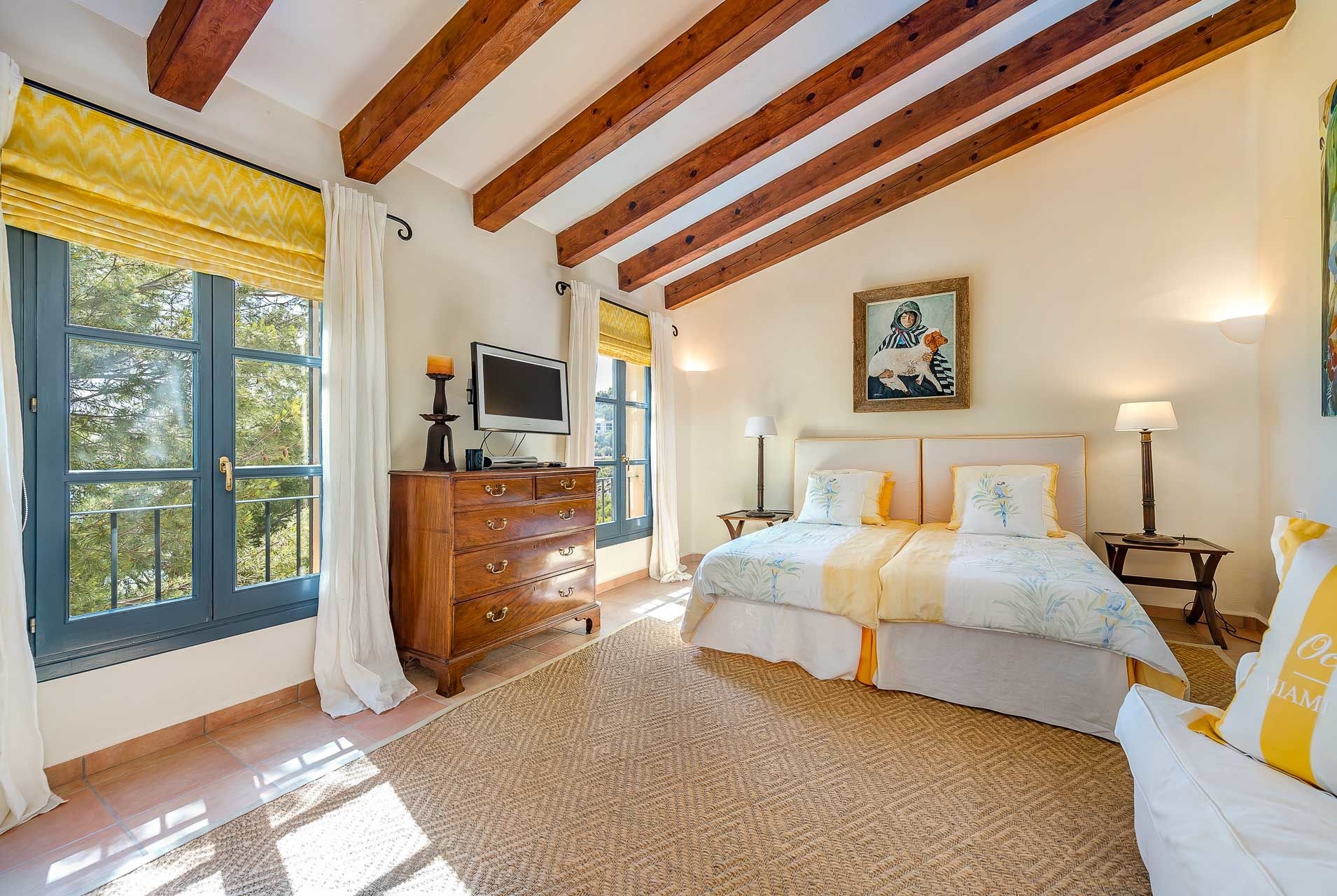 Schlafzimmer 4