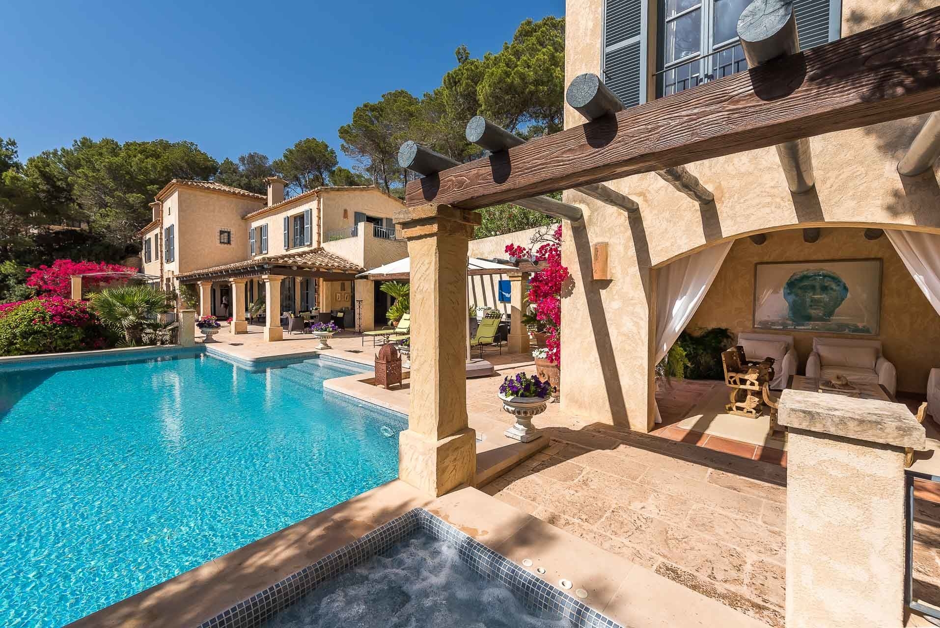Mediterranean Villa in prime location