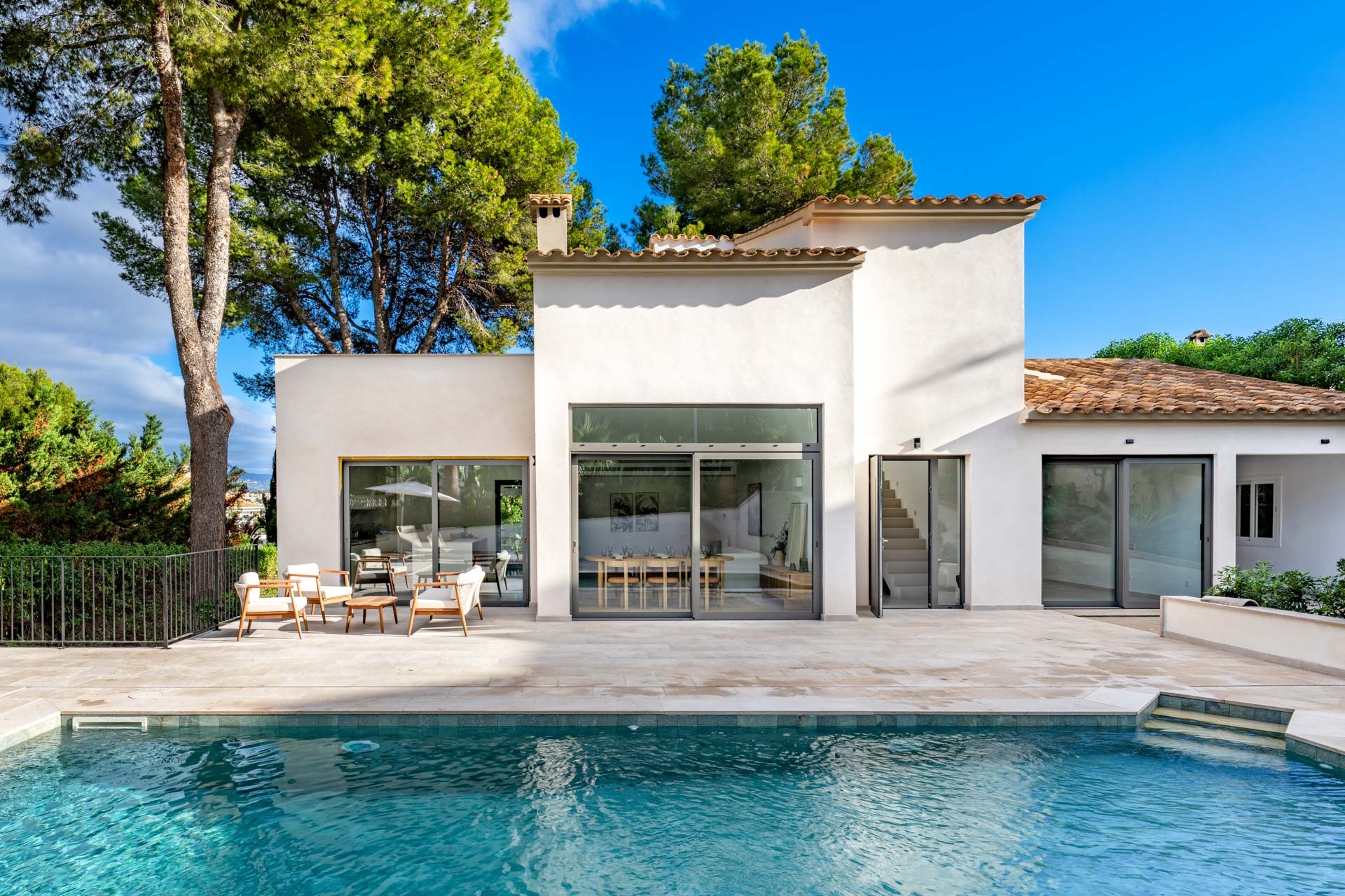 Stylish Villa in Nova Santa Ponsa with rental license