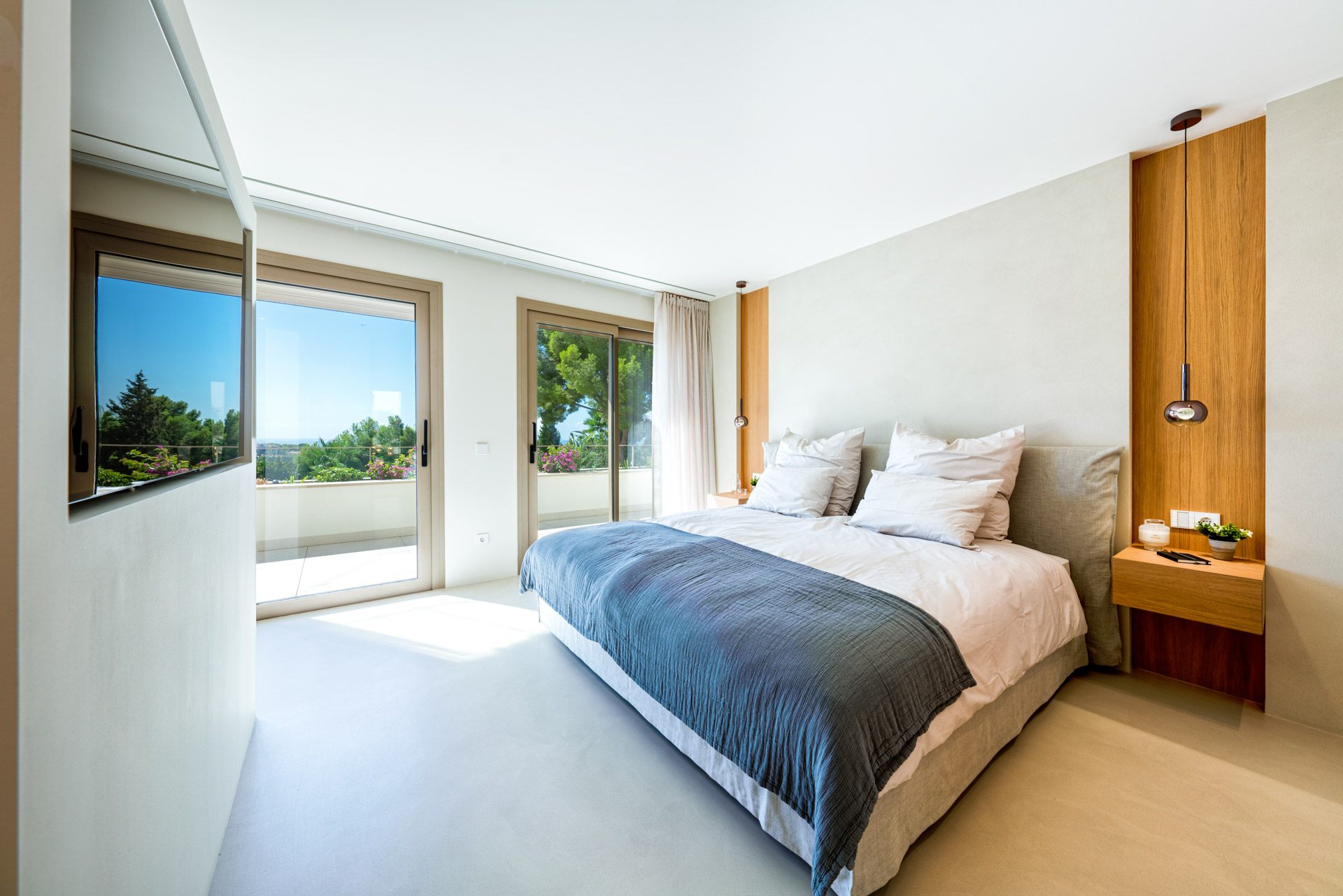 Schlafzimmer 1