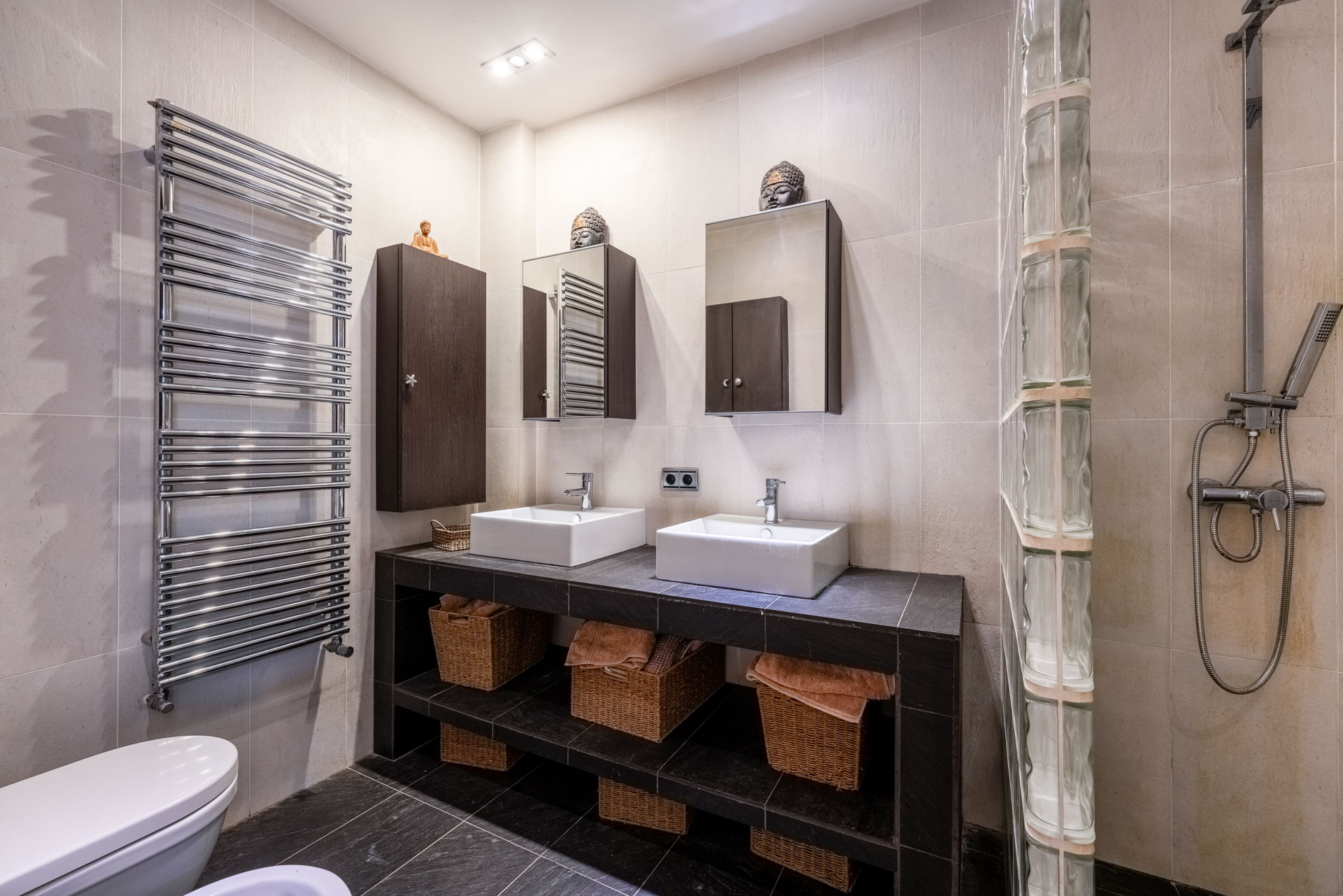 Badezimmer 2