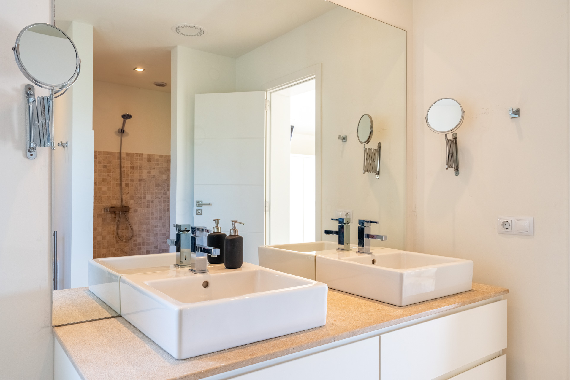 Badezimmer 1