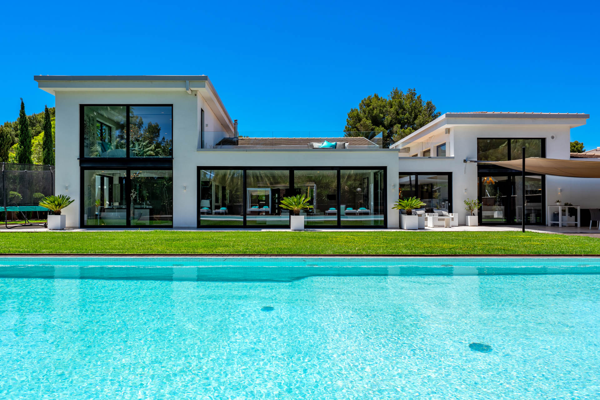 Exclusive villa at the golf course of Nova Santa Ponsa