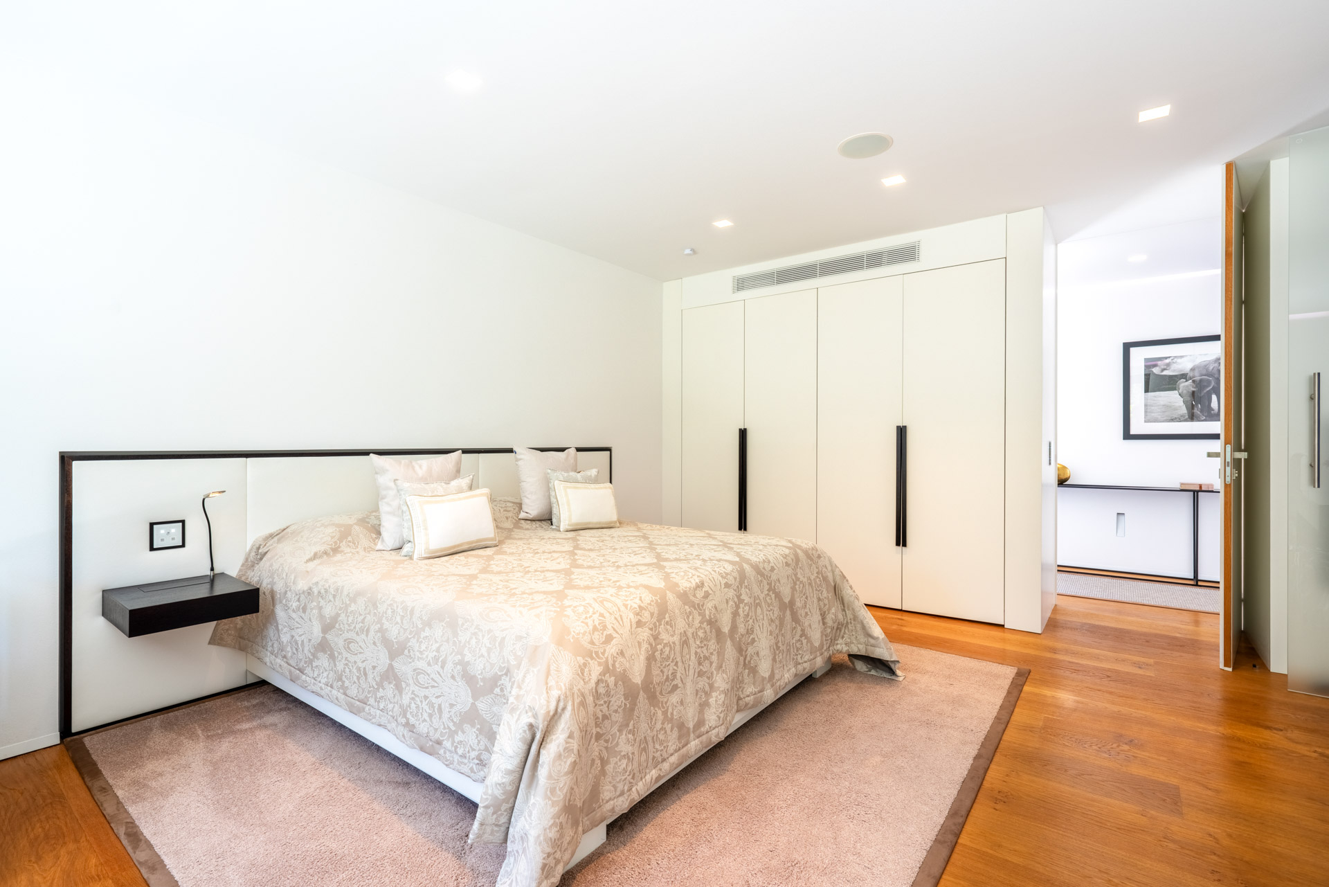 Schlafzimmer 4