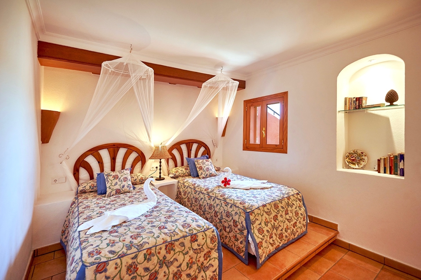 Schlafzimmer 2