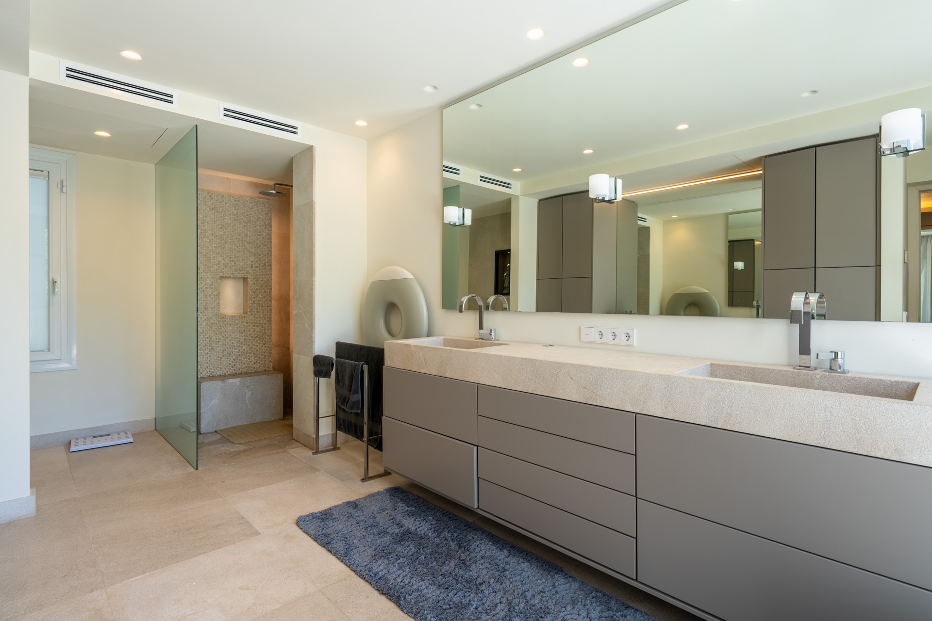 Badezimmer 1