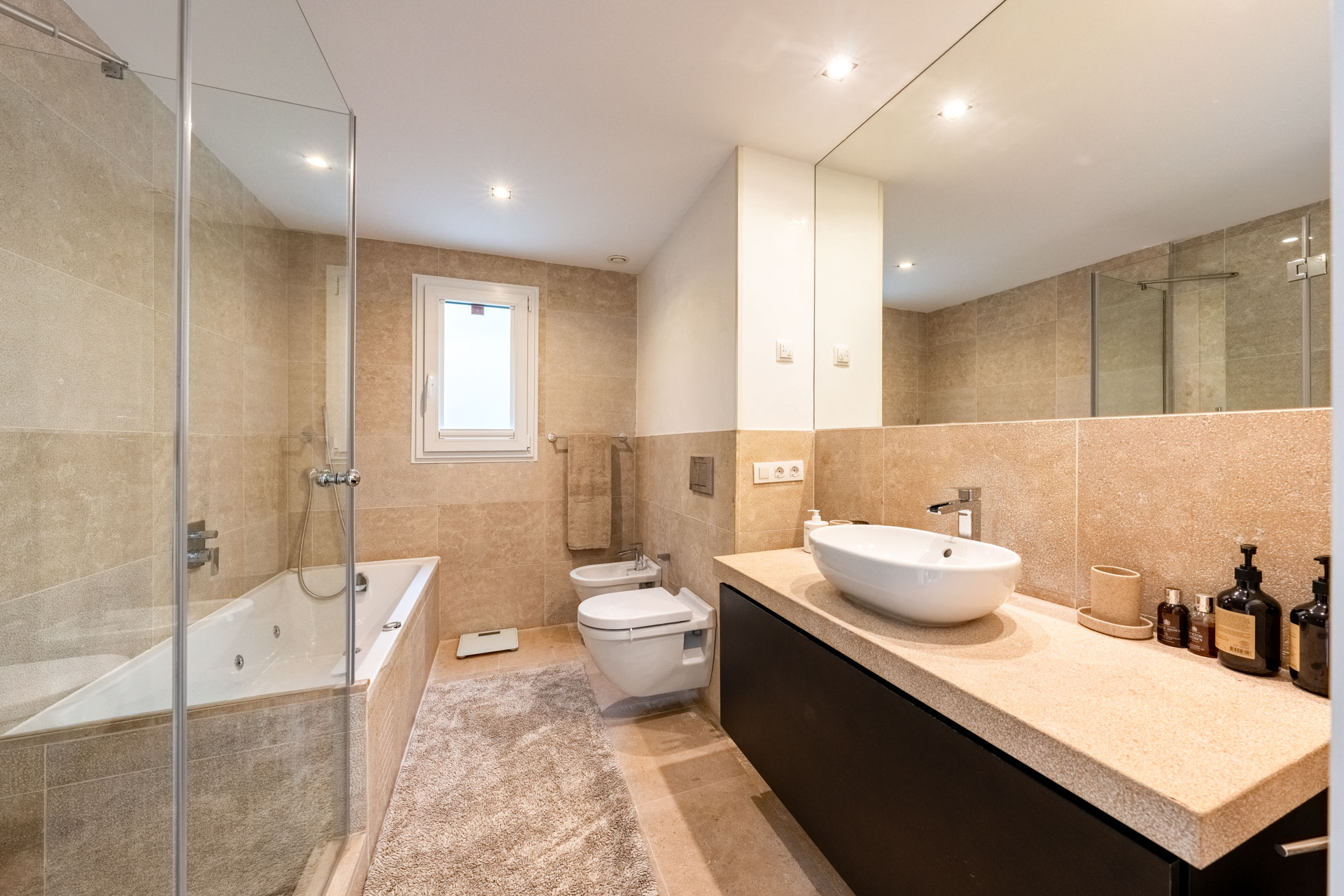 Badezimmer 1