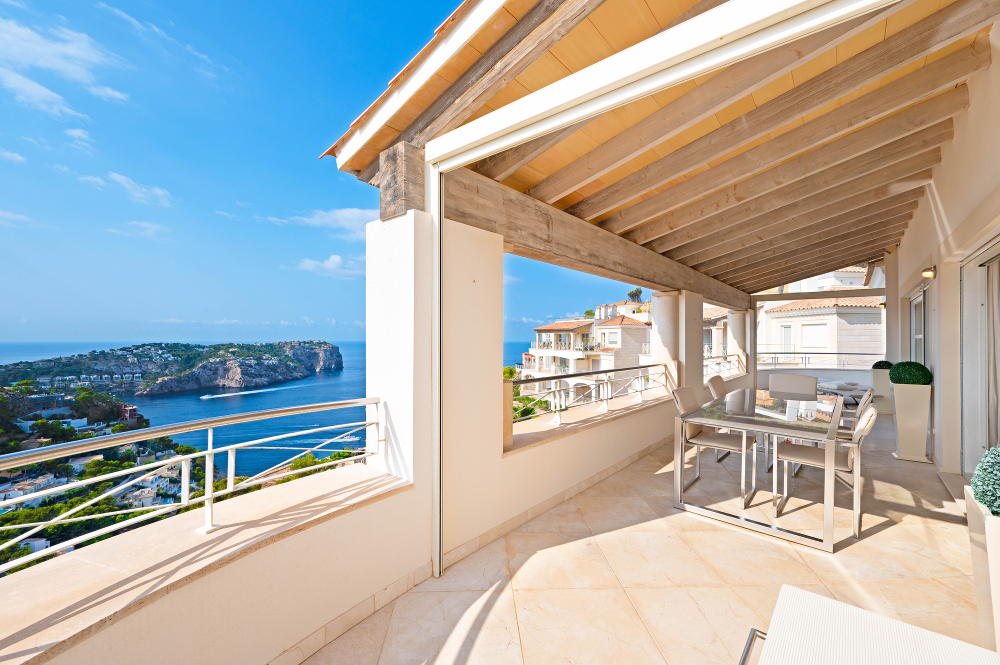Terrasse mit Meerblick