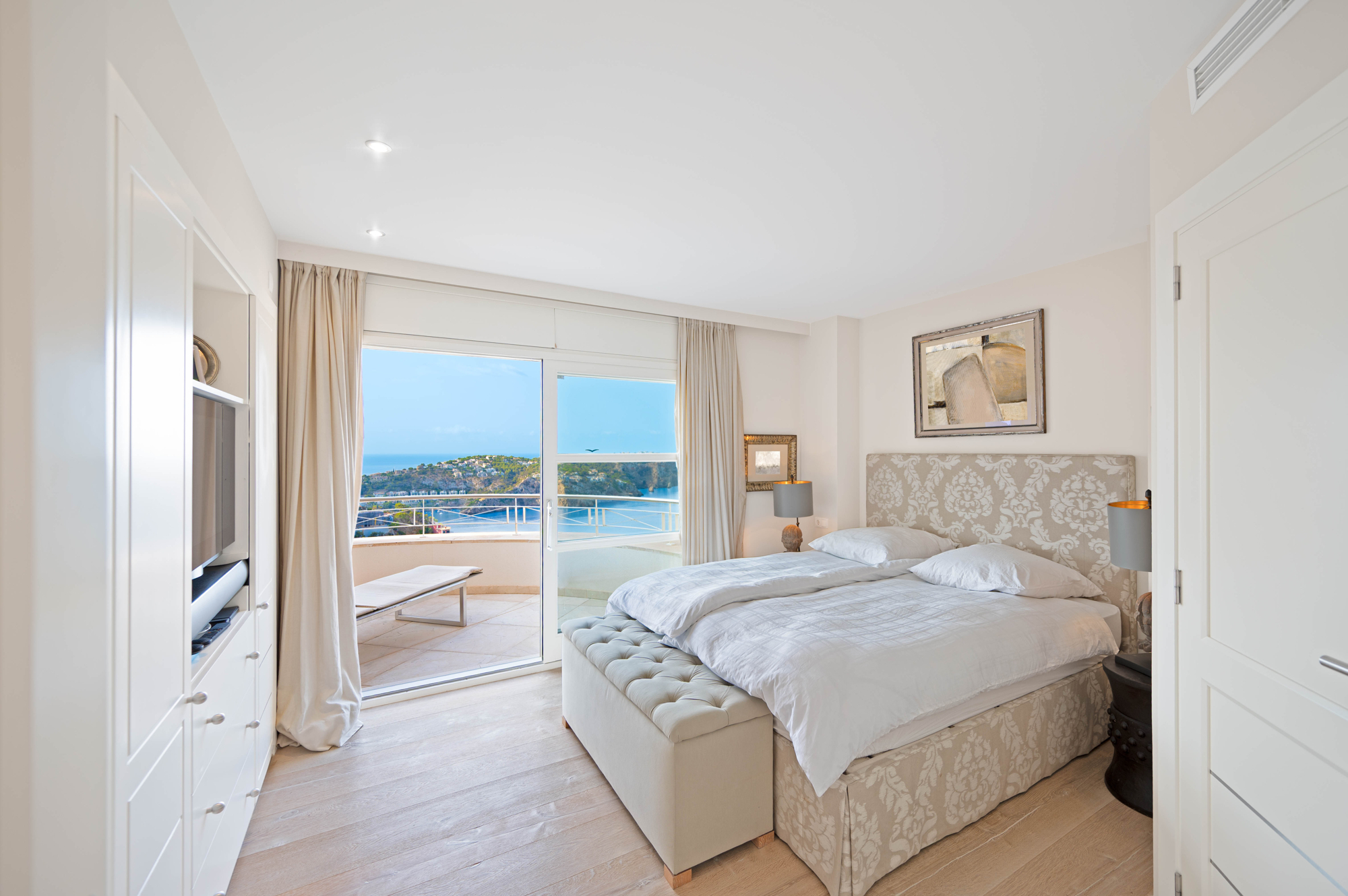Schlafzimmer 2