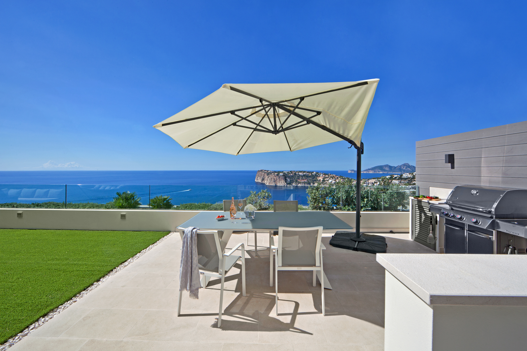 Dachterrasse mit Barbecue