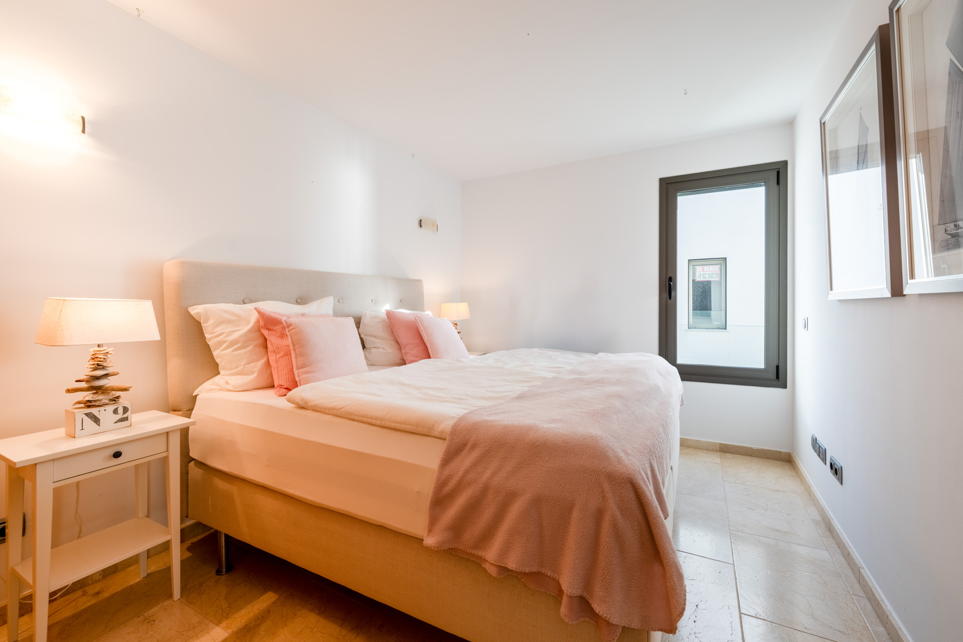 Schlafzimmer 2