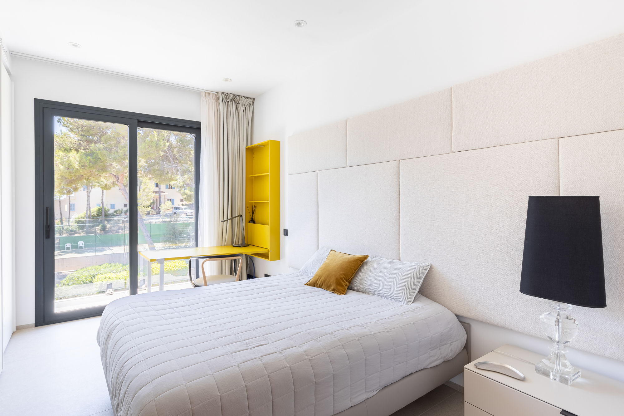 Schlafzimmer 2