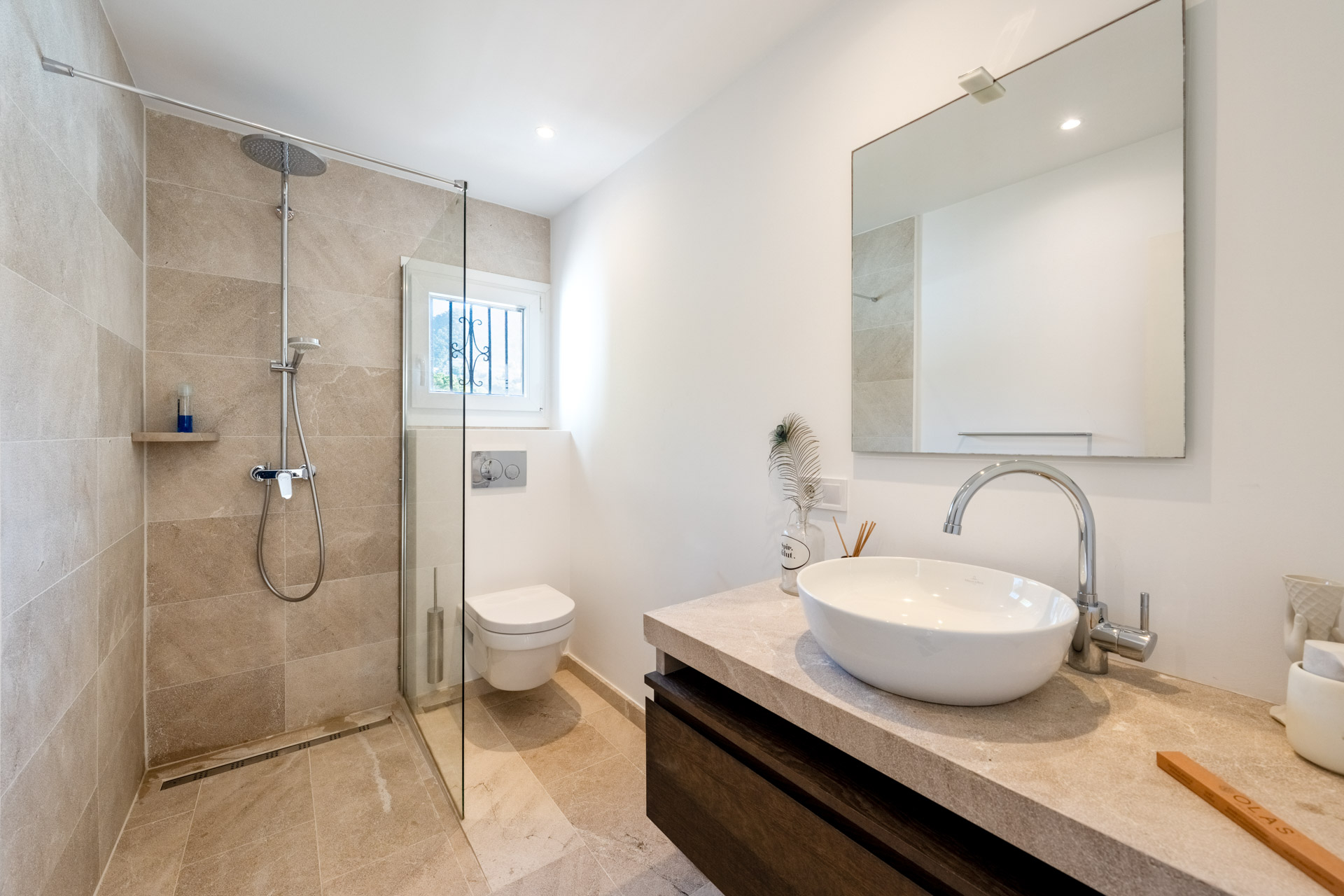 Badezimmer 2