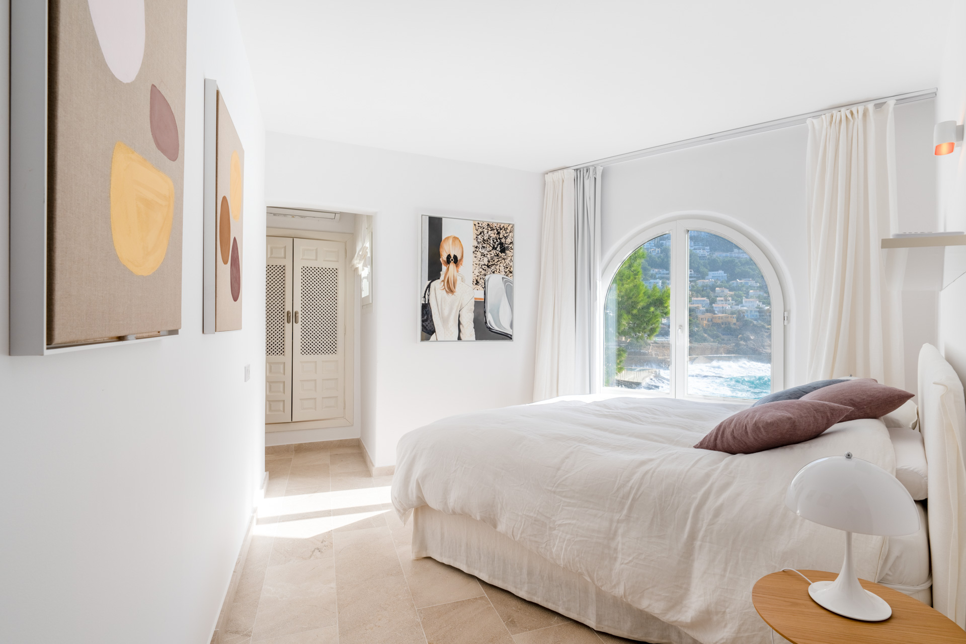 Schlafzimmer 1