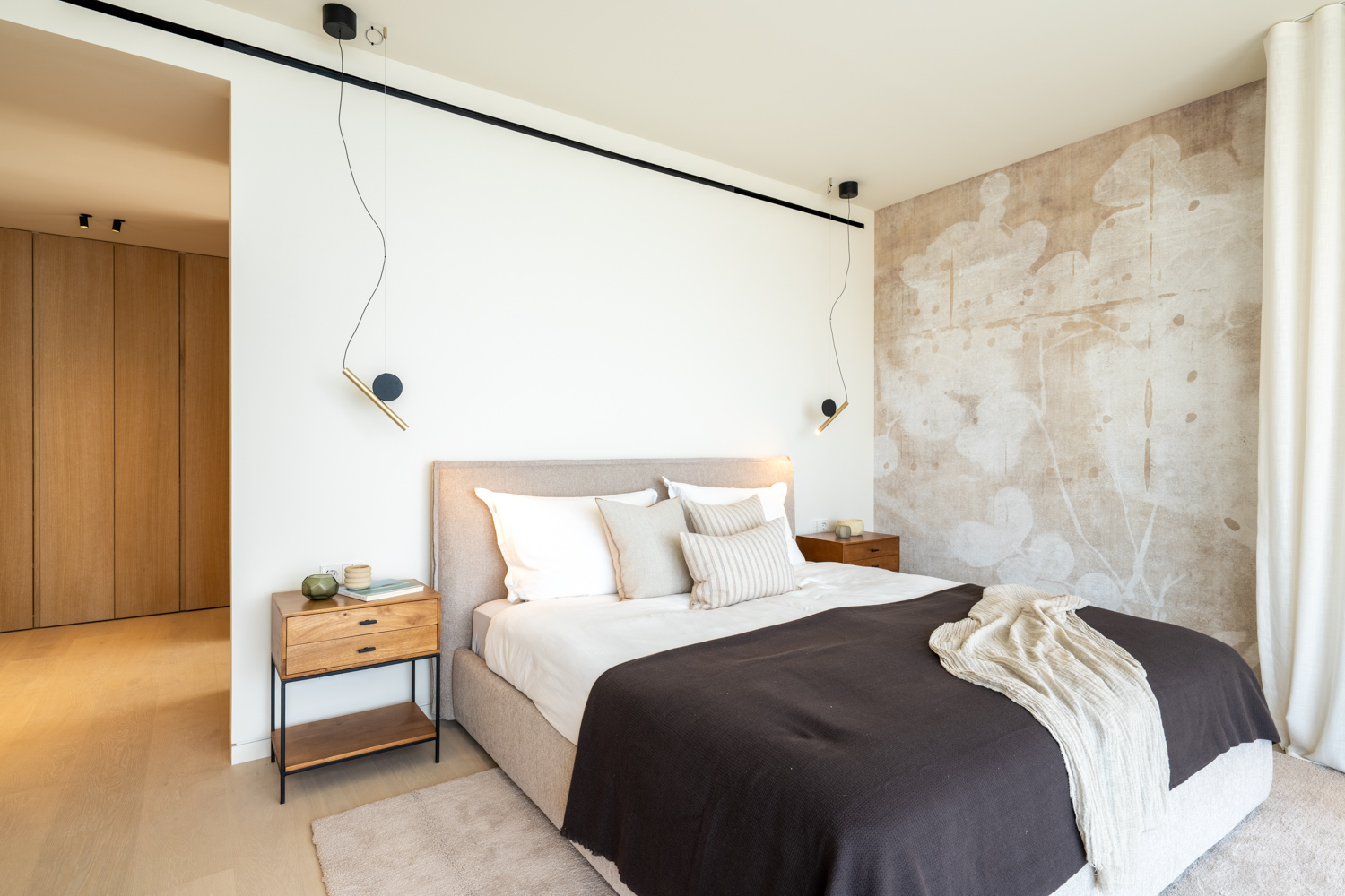 Schlafzimmer 1