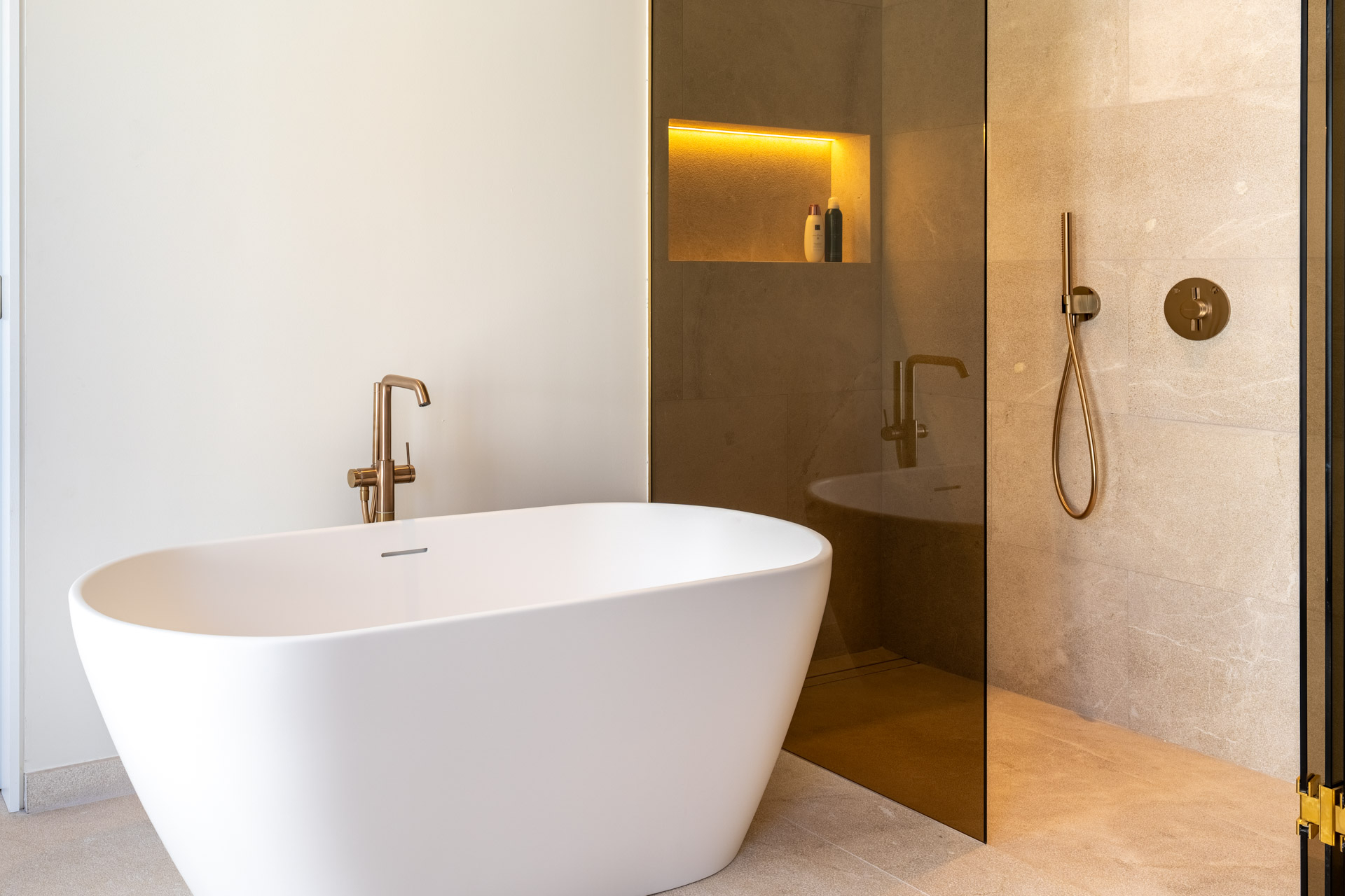 Badezimmer 1