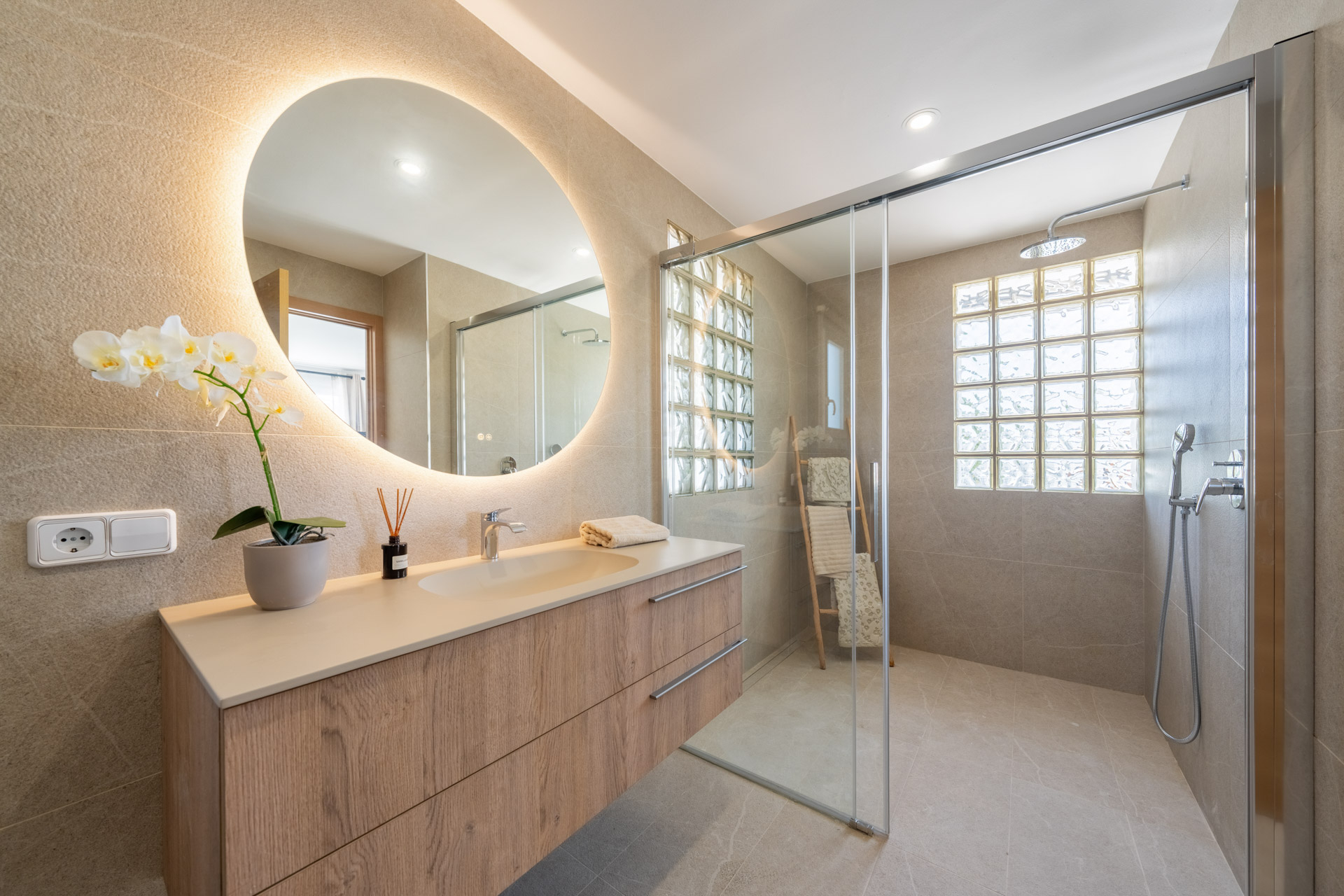 Badezimmer 2
