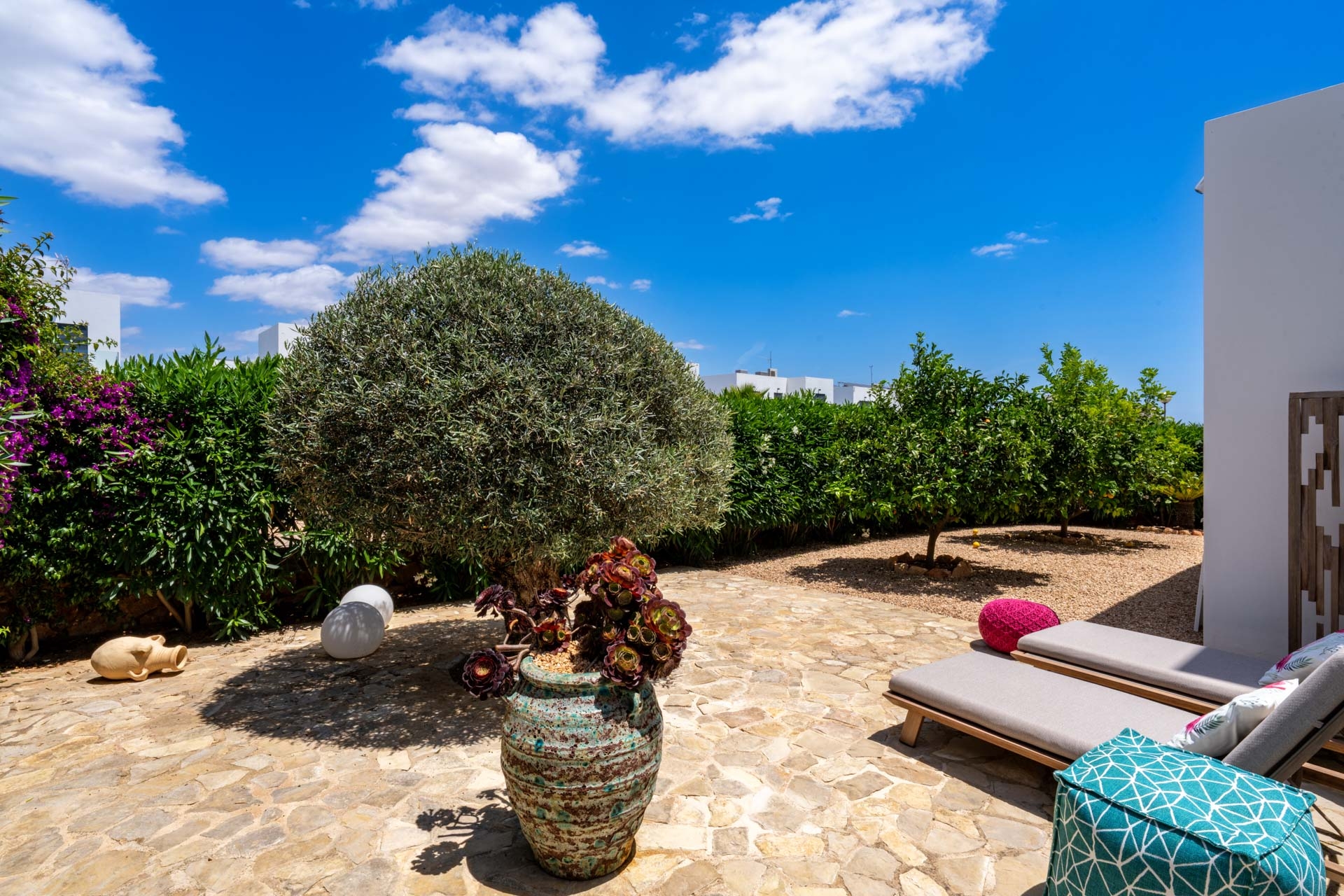 Terrasse und Garten