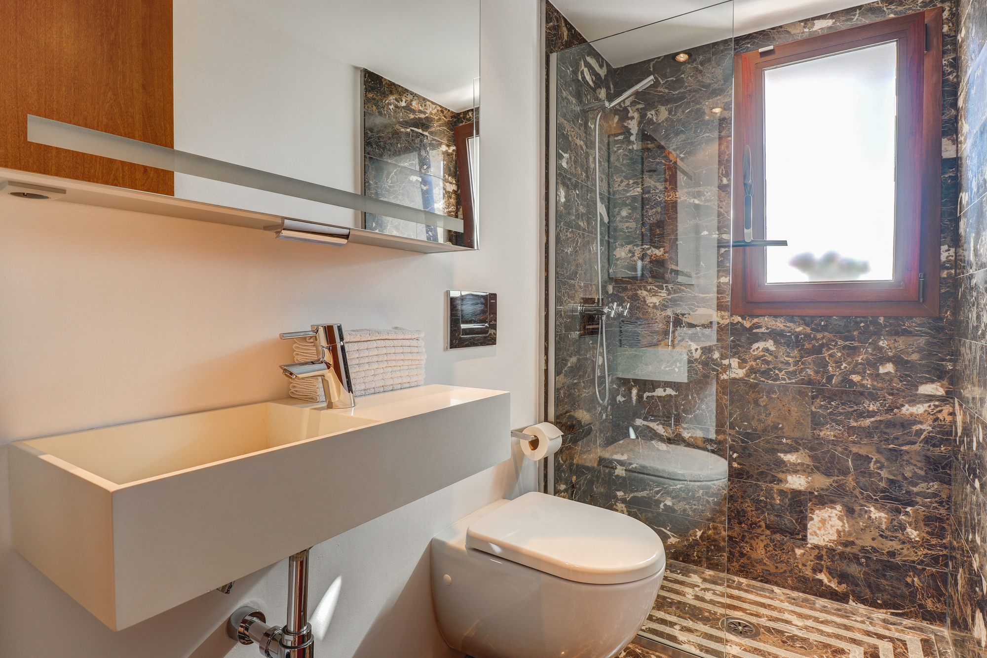 Badezimmer 2