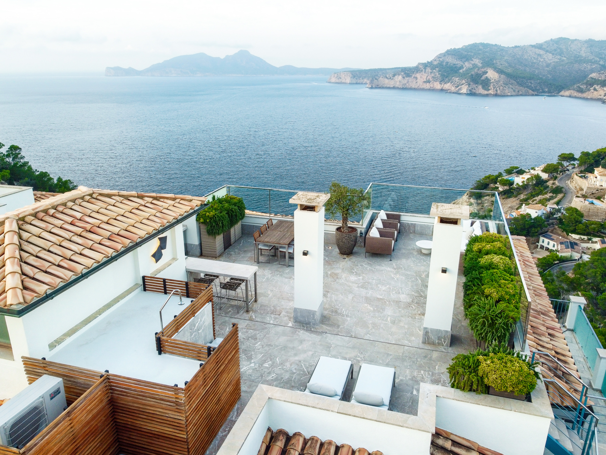 Dachterrasse, Blick auf Dragonera
