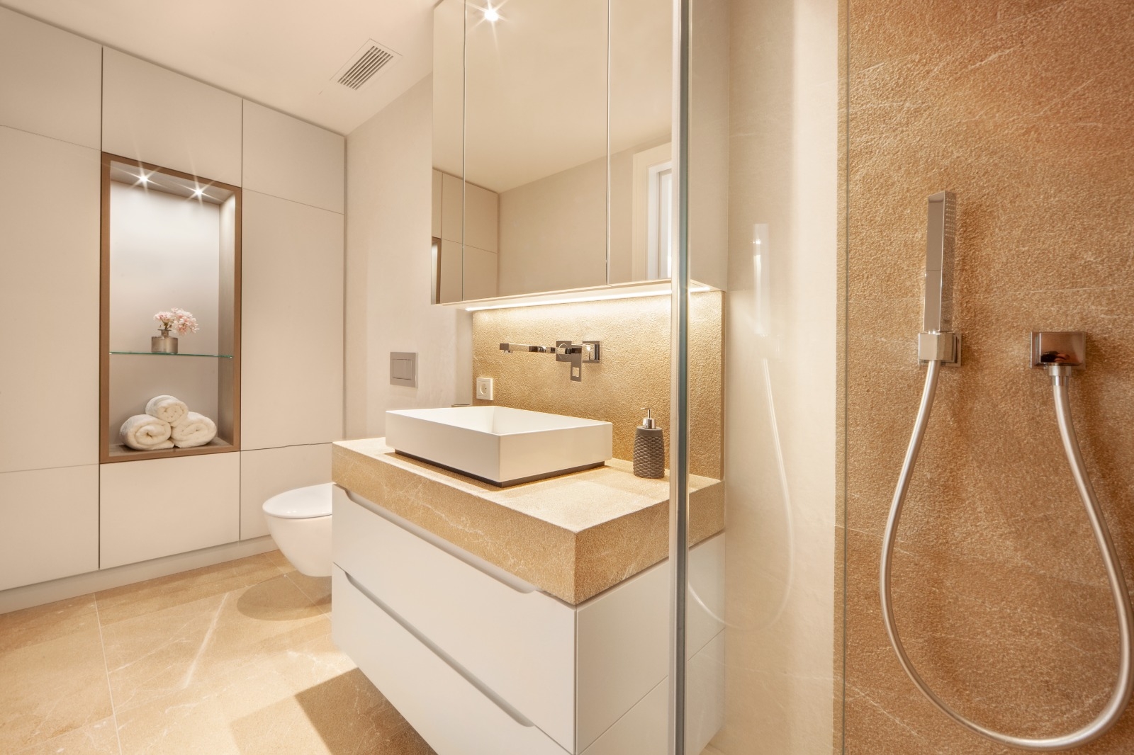 Badezimmer 2