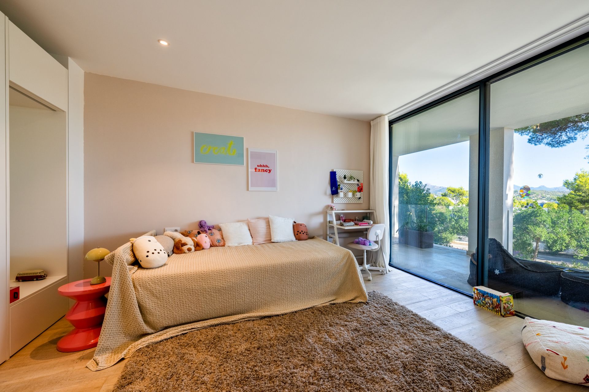 Schlafzimmer 2