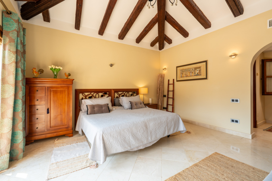 Mediterrane Villa auf großzügigem Grundstück - Gästezimmer (5685)