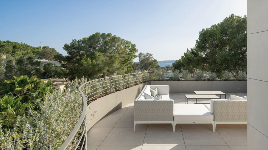 Stilvolle Neubauvilla in exklusiver Lage - Dachterrasse (5801)