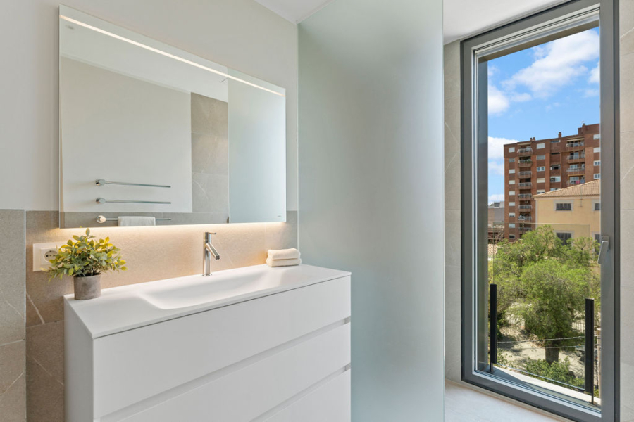 Spektakuläres Duplex-Penthouse mit Panoramablick über Palmas Hafen, Kathedrale, Meer und Berge - Badezimmer 3 (15495)