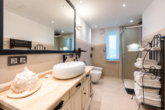 Badezimmer 2