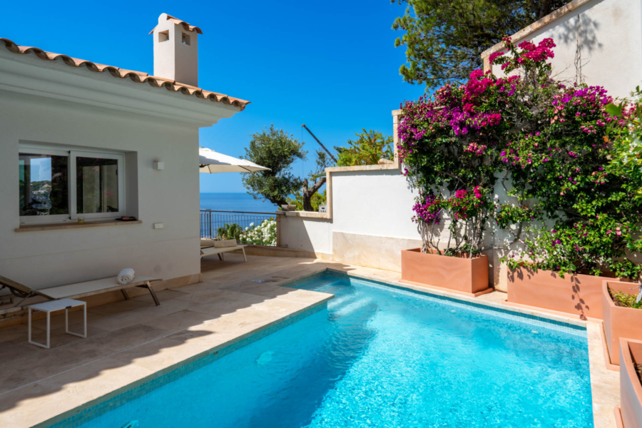 Modernes Penthouse mit privatem Pool und atemberaubendem Meerblick - Pool (5564)