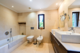 Badezimmer 1