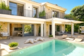 Terrasse und Pool