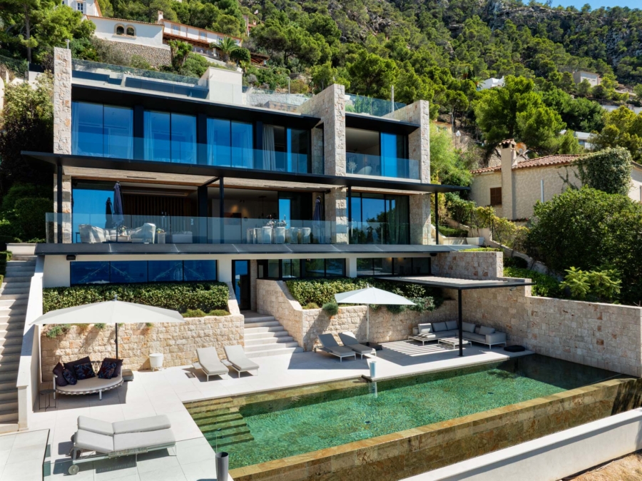 Villa mit Pool