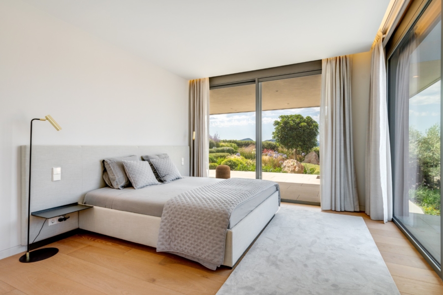 Neubauvilla mit Top-Meerblick in Santa Ponsa - Schlafzimmer 1 (13837)