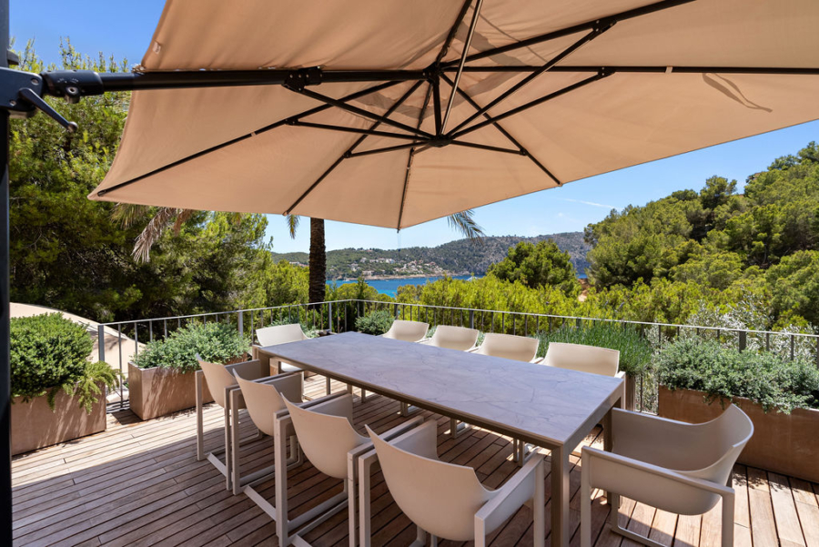 Mediterrane Villa in ruhiger Lage mit Meer- und Panoramablick - Terrasse (5764)