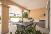 Überdachte Terrasse