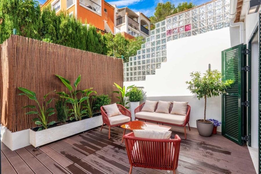 Hochwertig kernsaniertes Appartement in Santa Ponsa – fußläufig zum Strand - Patio (6614)